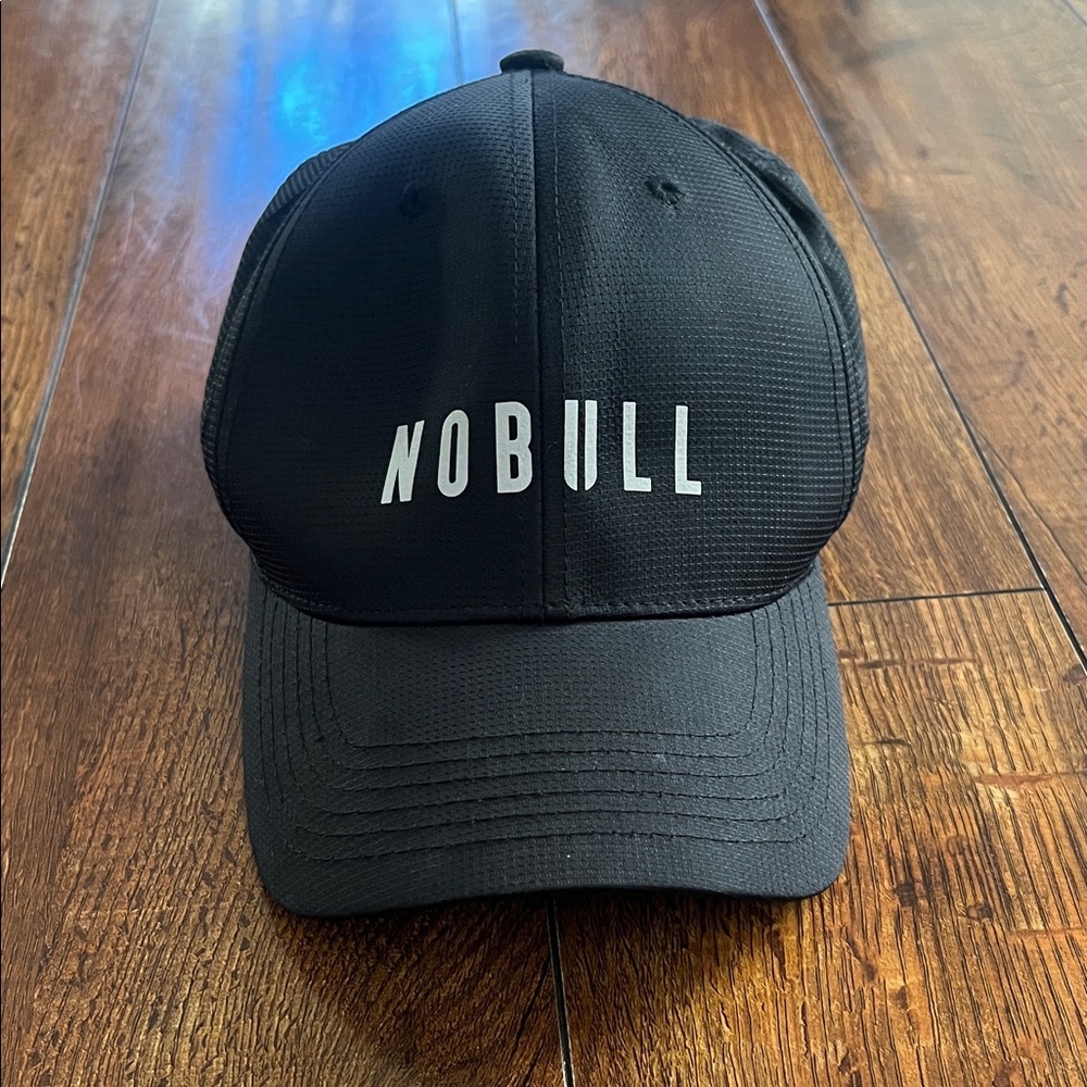 NOBULL Classic Black Baseball Cap